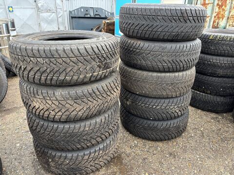Good Year Ultragrip + SUV 4x4 265/65 R 17, 9 ks, dezén 70%