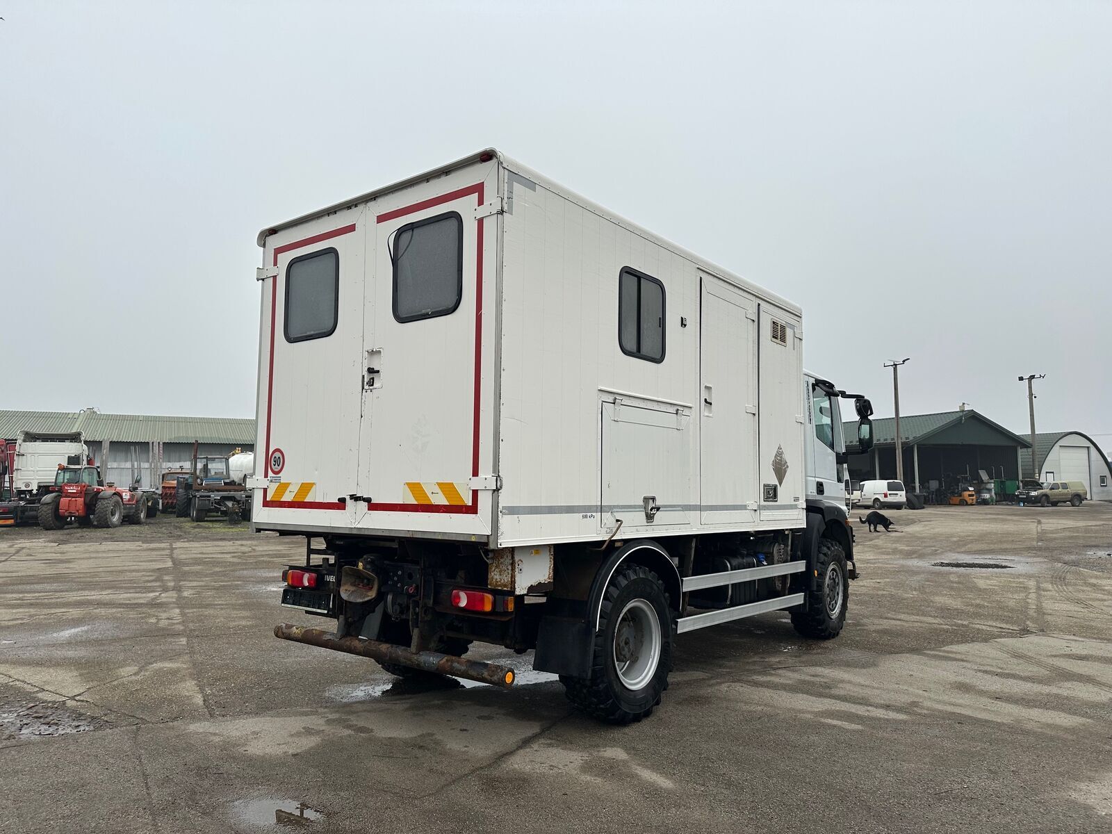 Iveco EUROCARGO 110E22 pojazdná dielňa 4x4 VIN 875 3