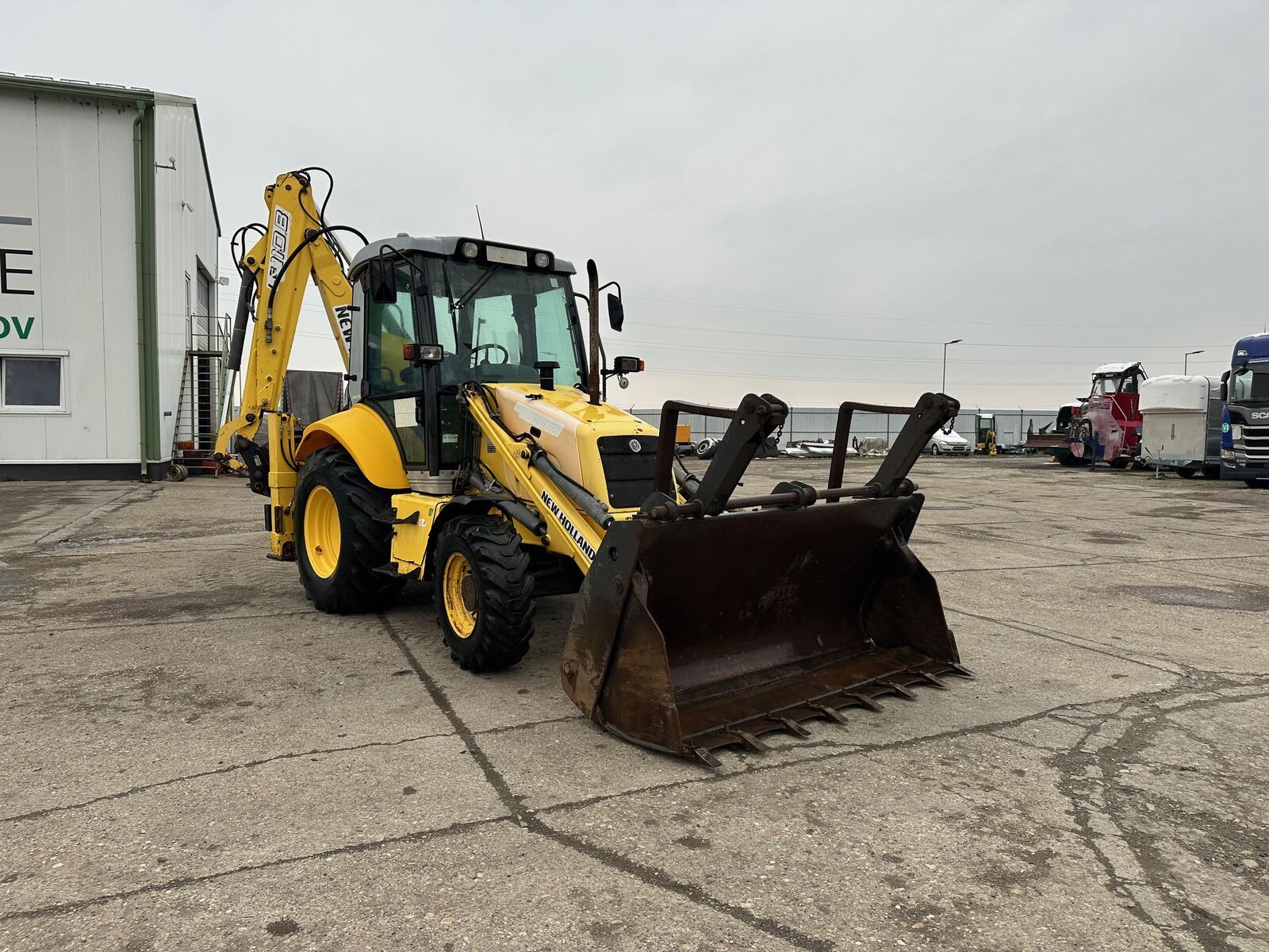 New Holland LB 110B VIN 405 1