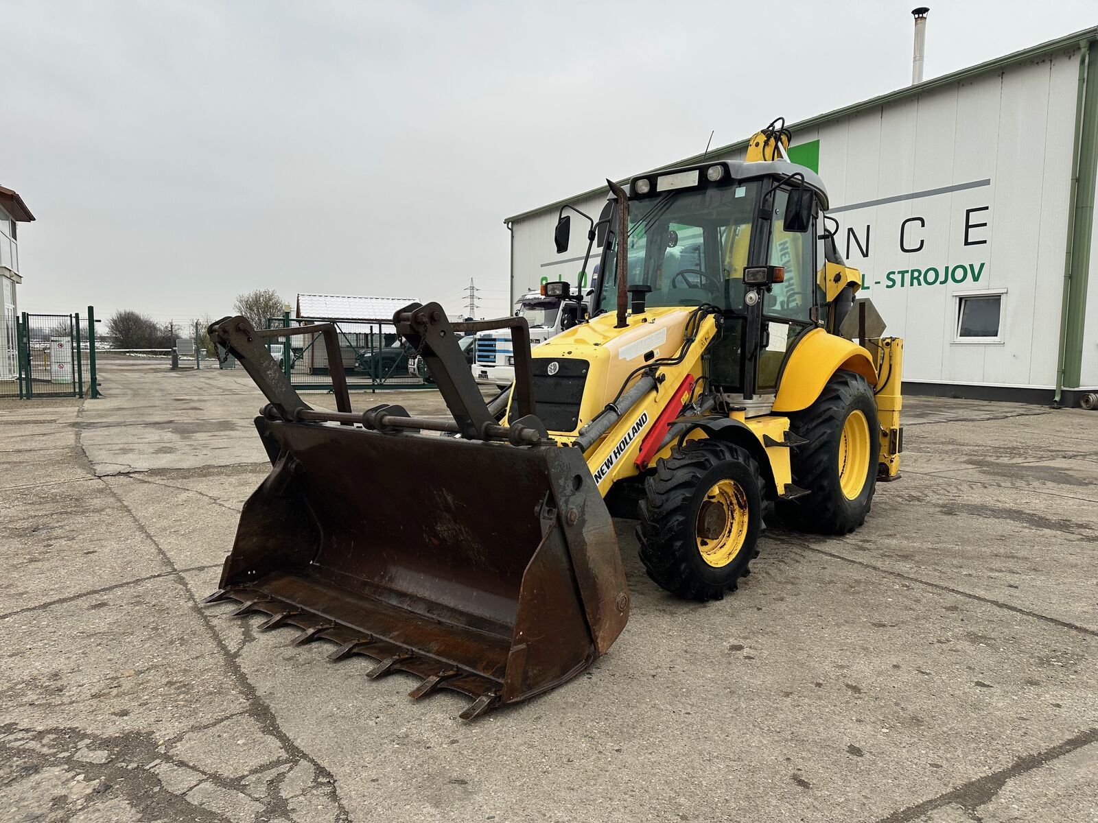 New Holland LB 110B VIN 405 2