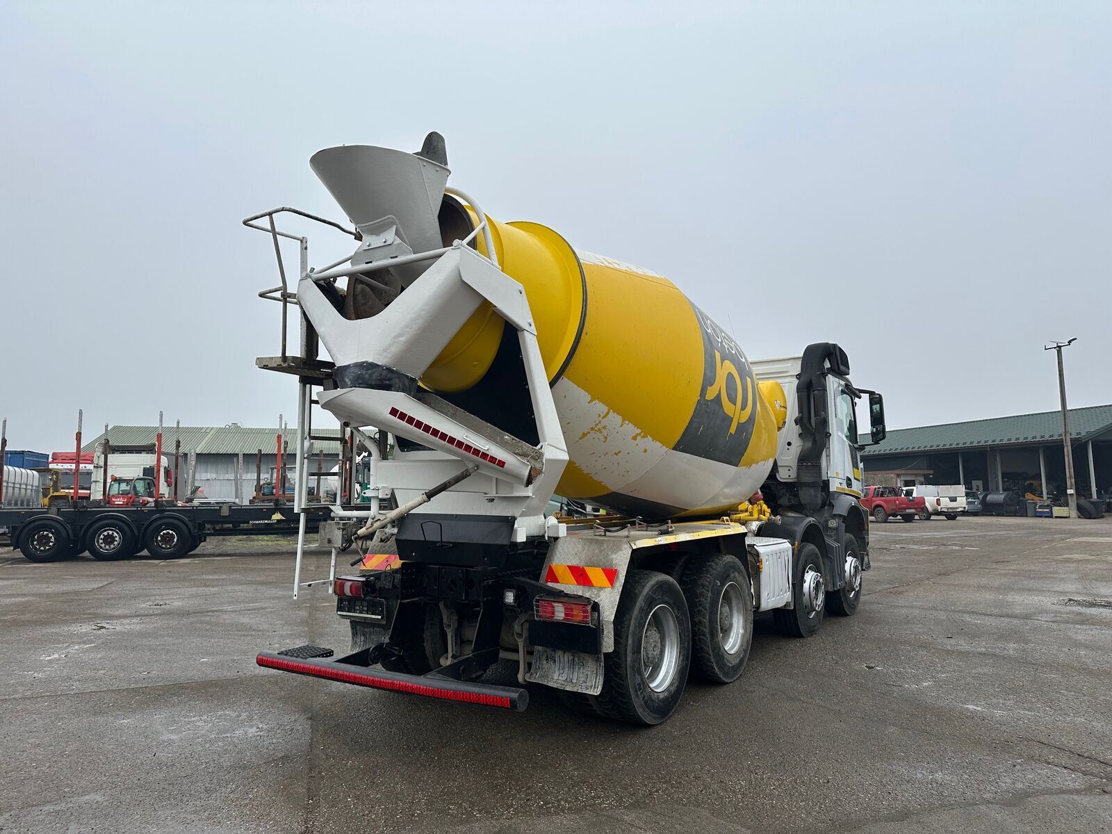 AROCS 3540 betonmixer 9m3 automatic E6 vin 200 3