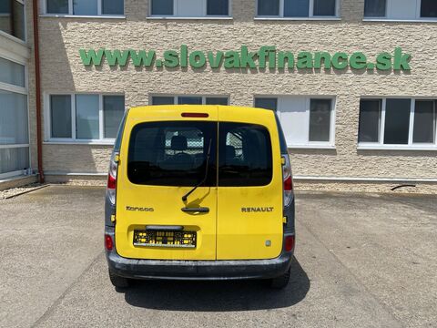 8380-6125aef43289d5ad7f386cff971d86bc-5912752
