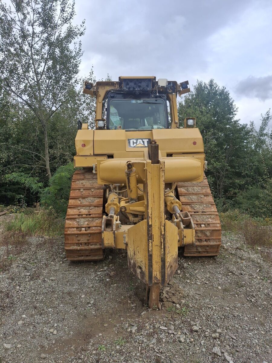 CAT D 9  VIN 444 3