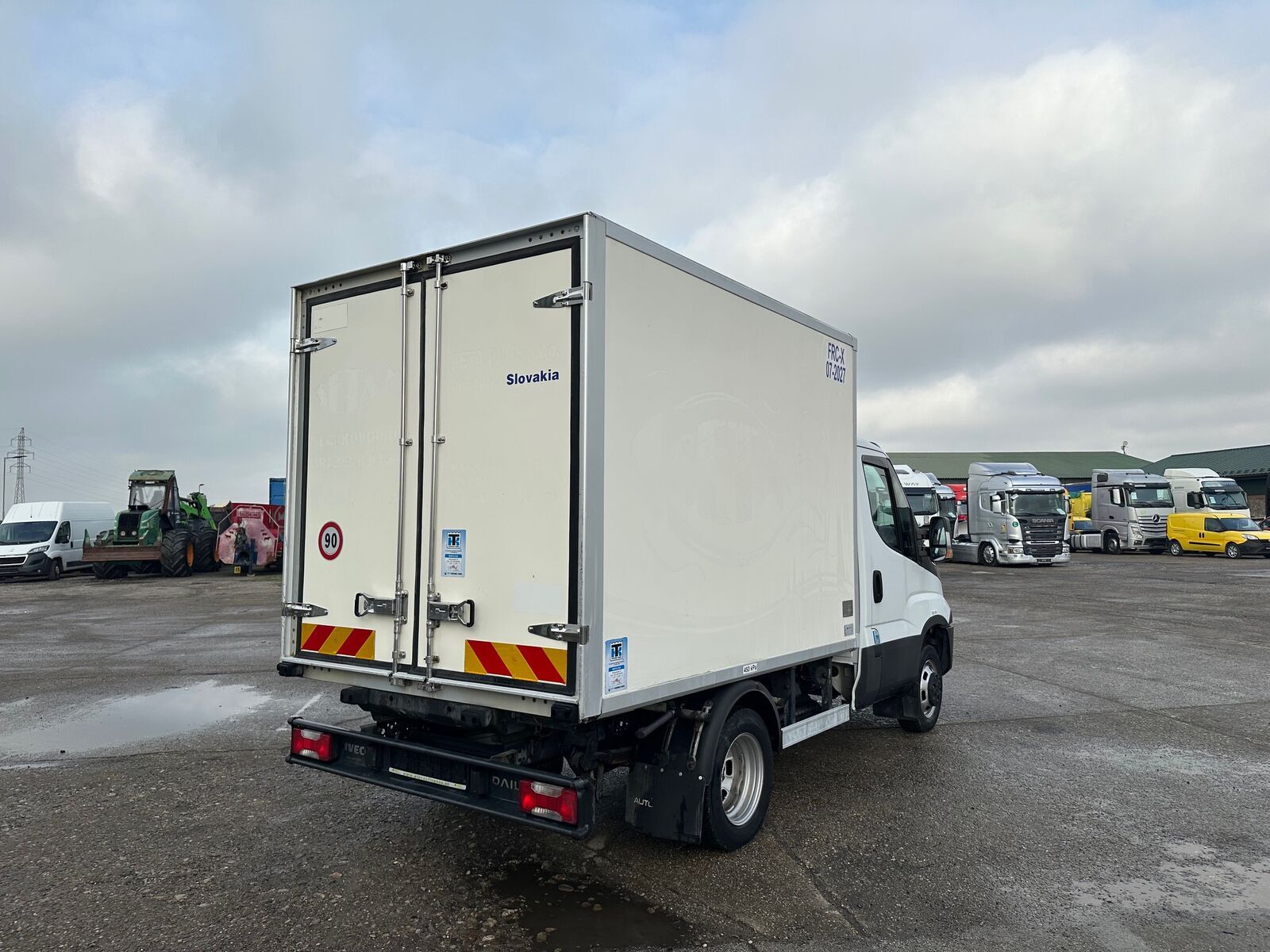 Iveco 50C150 skriňová mraziarenská dodávka VIN 881 3