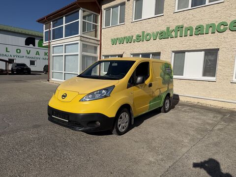 Nissan e-NV200 VIN 379