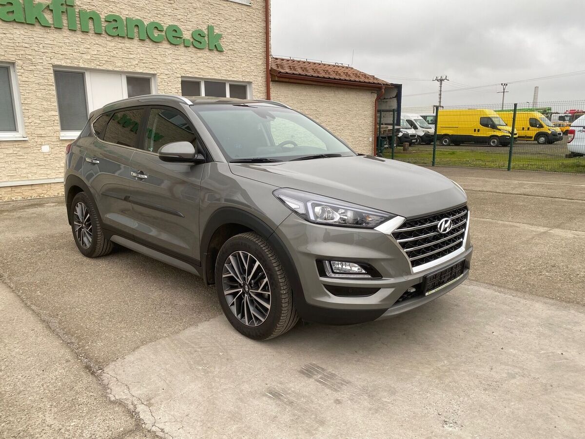 Hyundai TUCSON VIN 194 3
