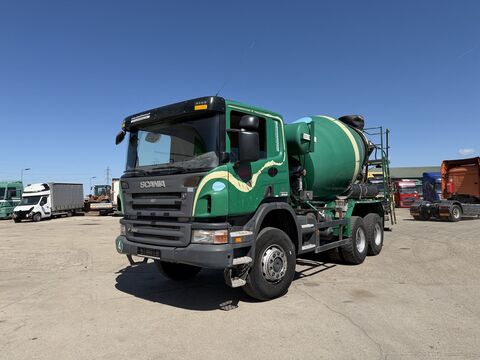 Sonstige P380 domiešavač 6x6 7000l E4 manual VIN 536 + LI