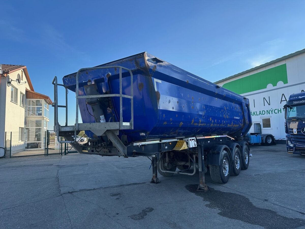 Schwarzmüller VIN 030 3