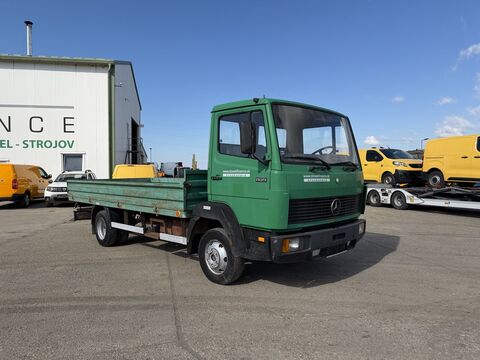 Mercedes 809 valník s bočnicami E1 manual VIN 058