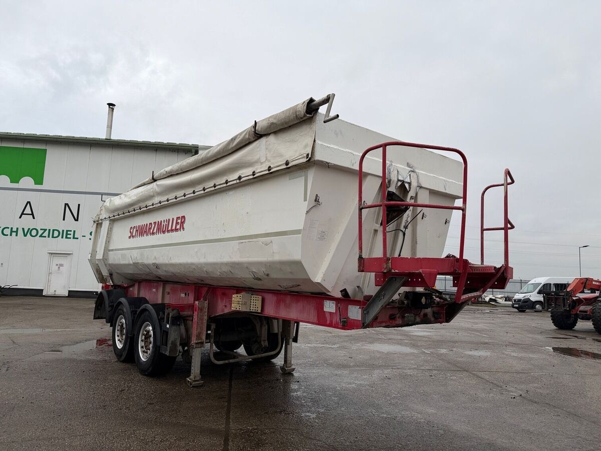 Schwarzmüller 3A-MKS-E VIN 768 2