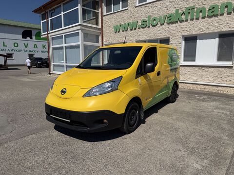 Nissan e-NV200 automat 24kWh elektro VIN 526