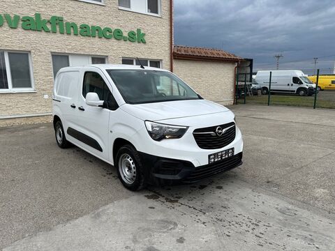 Sonstige Combo 1,2 PureTech VIN 306