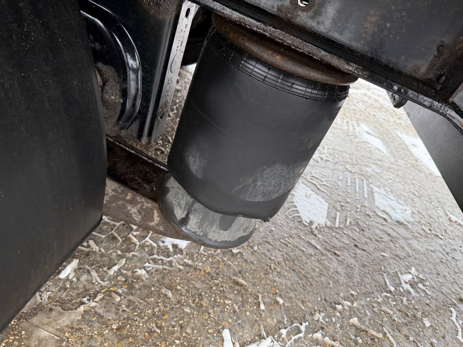 Kögel threesided strickling VIN 134 3