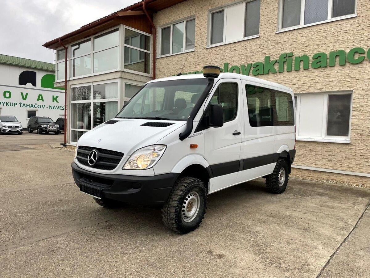 Mercedes Sprinter 313 CDI 4x4 9 miest na sedenie VIN 207 2