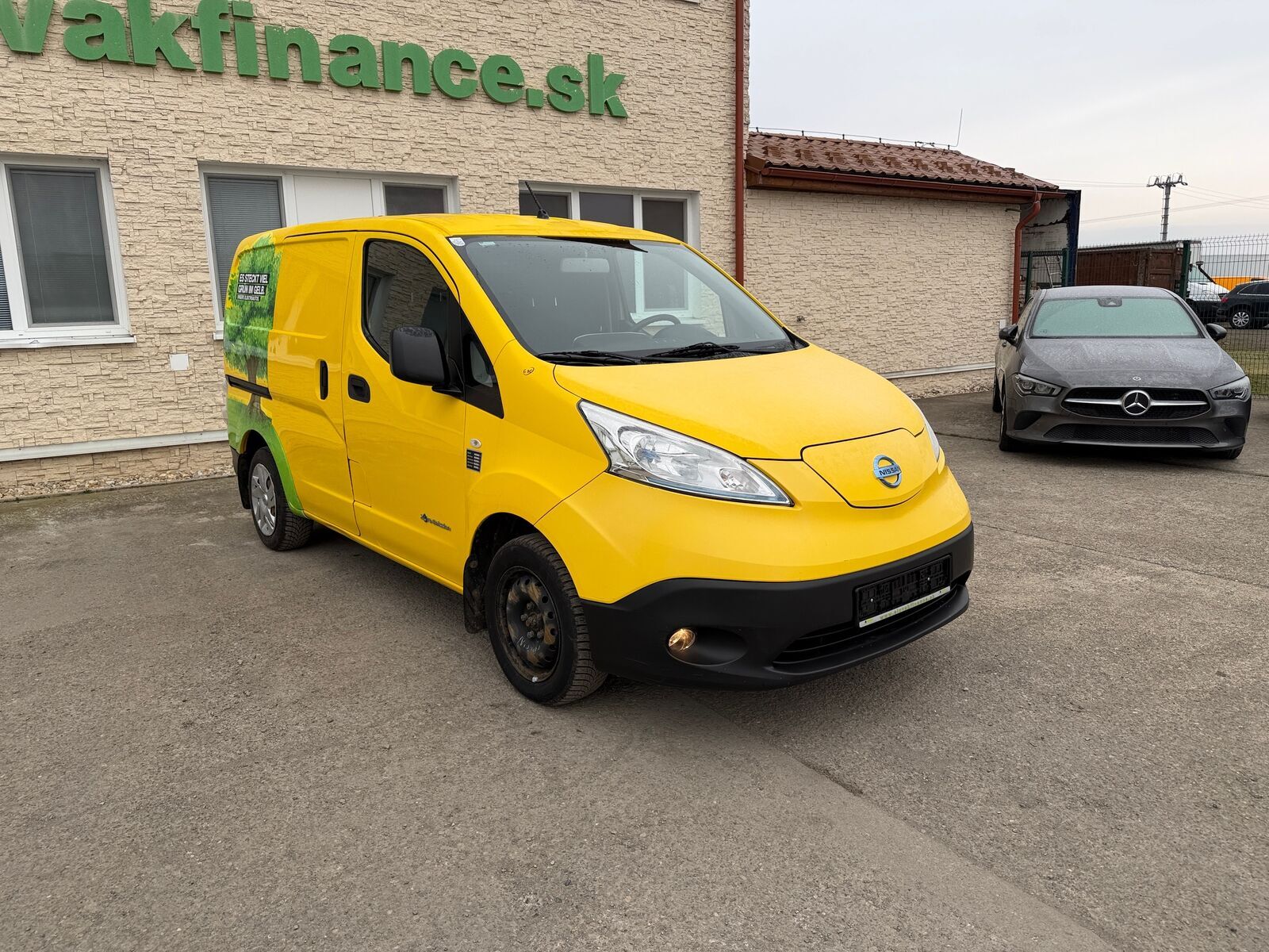 Nissan e-NV200 VIN 351 3