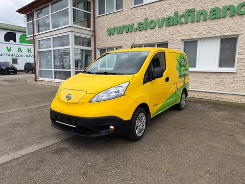 Nissan e-NV200 VIN 349