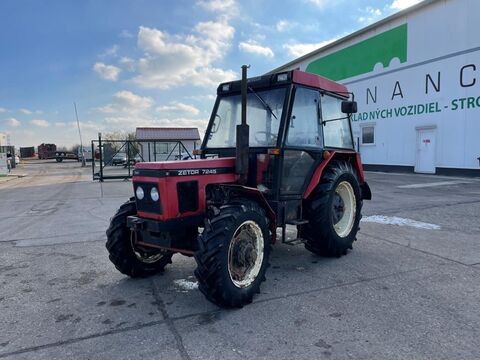<strong>Zetor 7245</strong><br />
