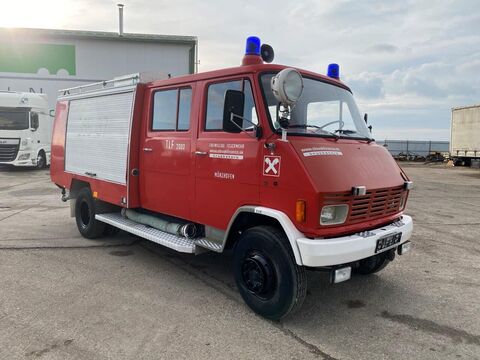 Steyr hasičské vozidlo/ hasičská cisterna VIN 194