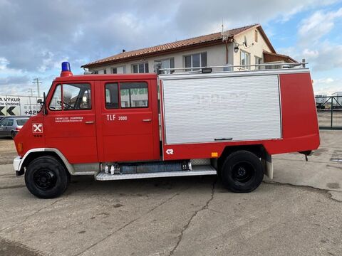 Steyr hasičské vozidlo/ hasičská cisterna VIN 194