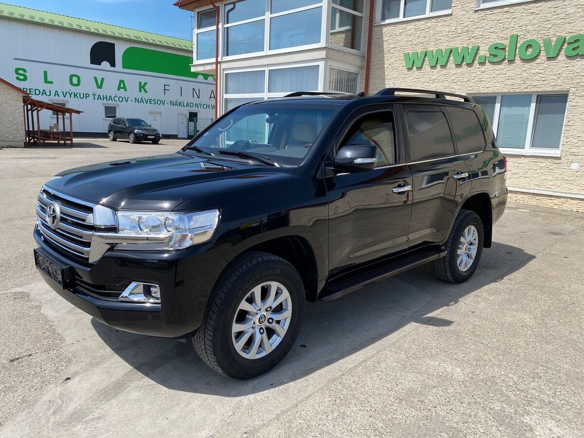 Toyota LAND CRUISER 200 SVOS 4x4 2018 - opancierované v 2