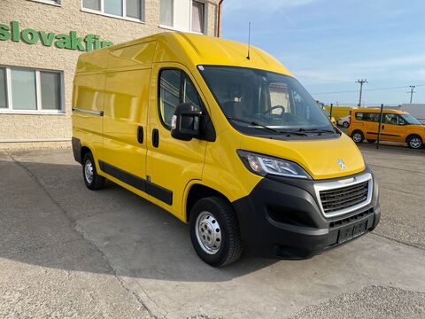Peugeot BOXER 2,0 diesel 3 seats manual E6 VIN 157
