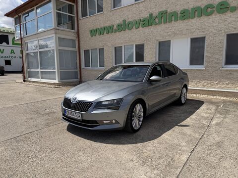 Skoda SUPERB 2,0 VIN 569