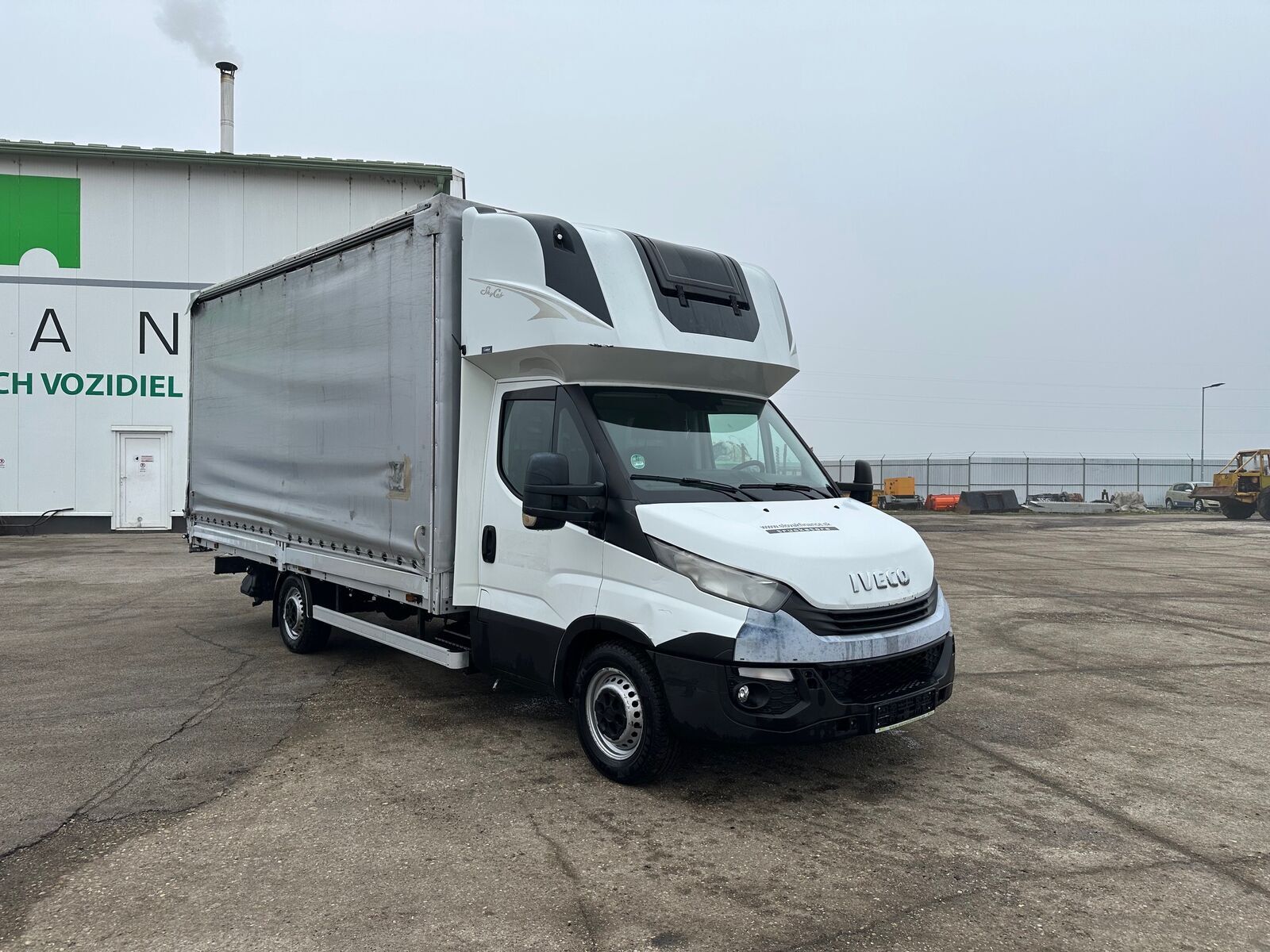Iveco DAILY 35 S 18 onesided strickling E6 vin 282 1