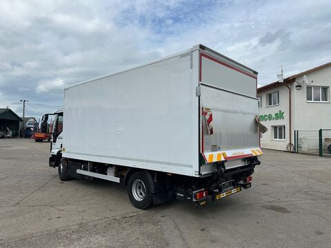 8380-e161ad781b3e81d7eb312e387b8c750c-5888306
