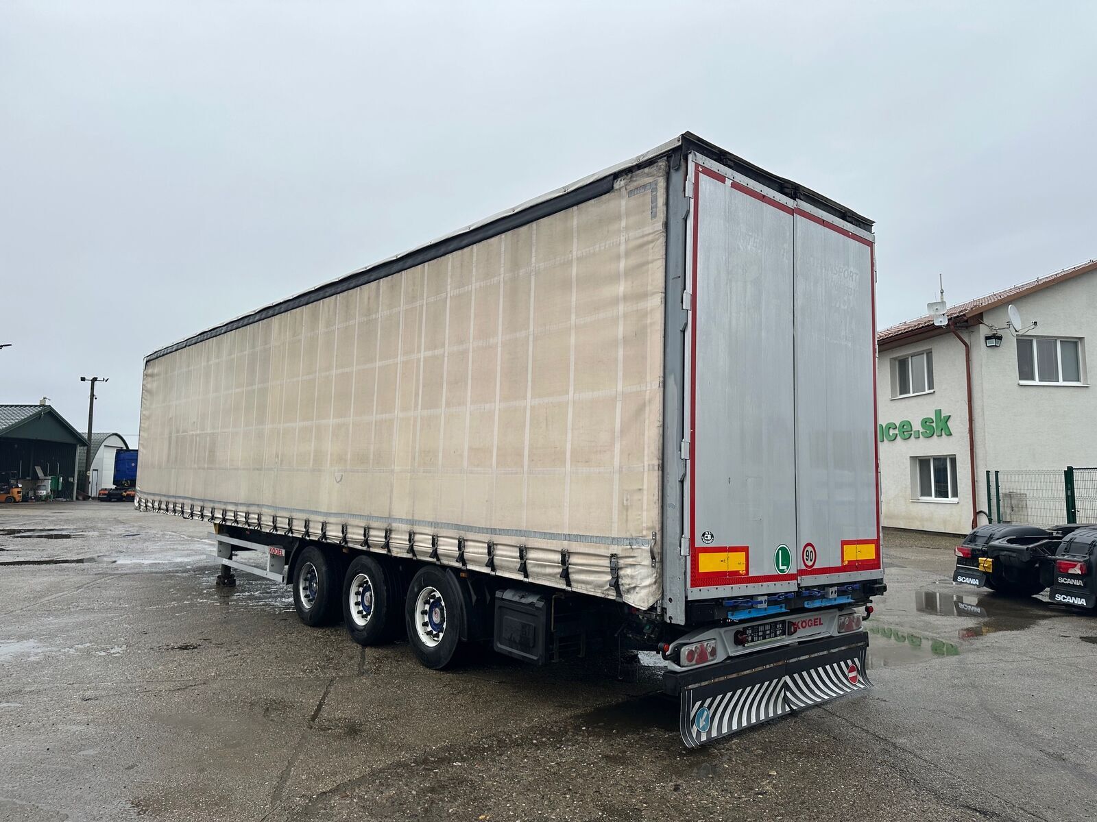 Kögel LOWDECK threesided strickling vin 501 2