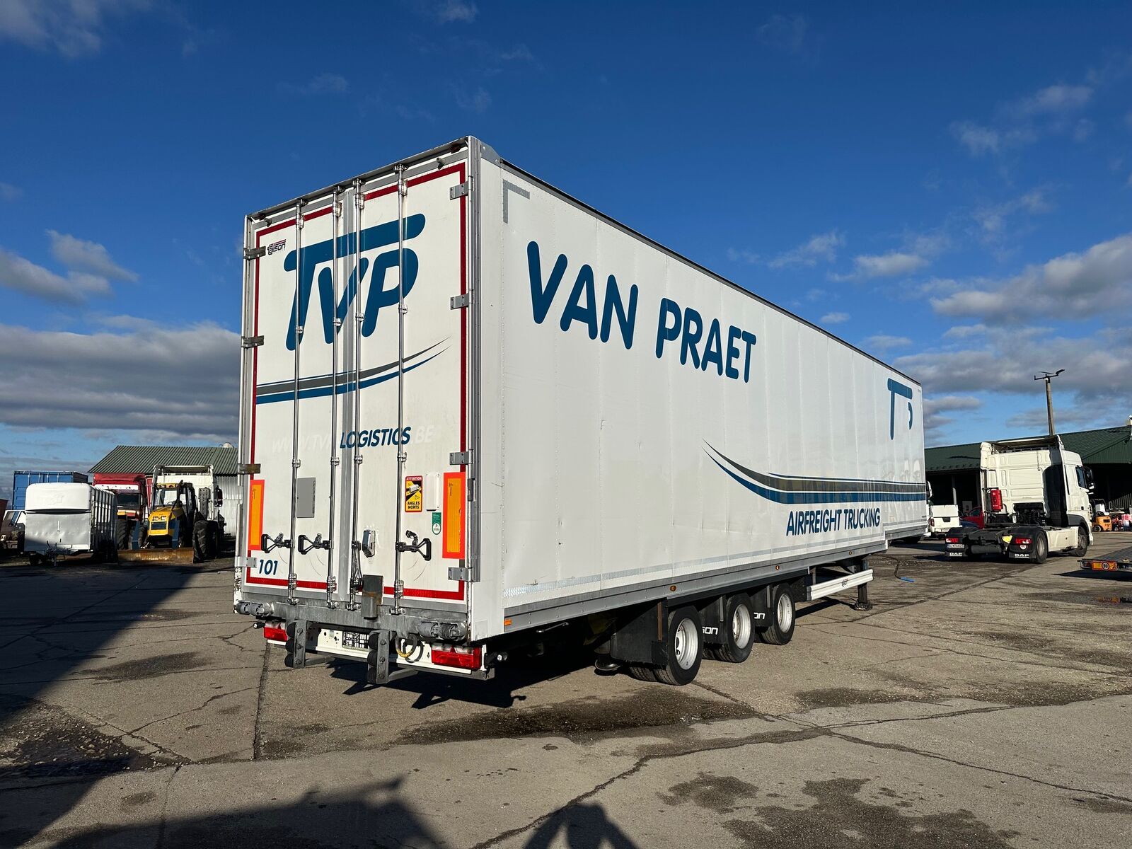 MEGA AIR Cargo Rollerbett LUFTFRACHT VIN 961 1