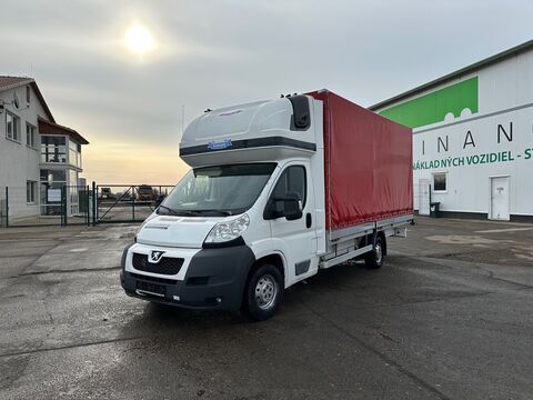 Peugeot Boxer VIN 032