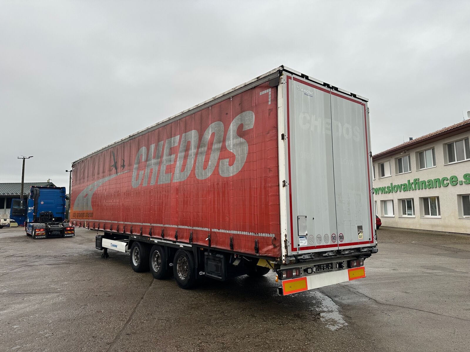 Krone SD LOWDECK trojstranka VIN 803 2