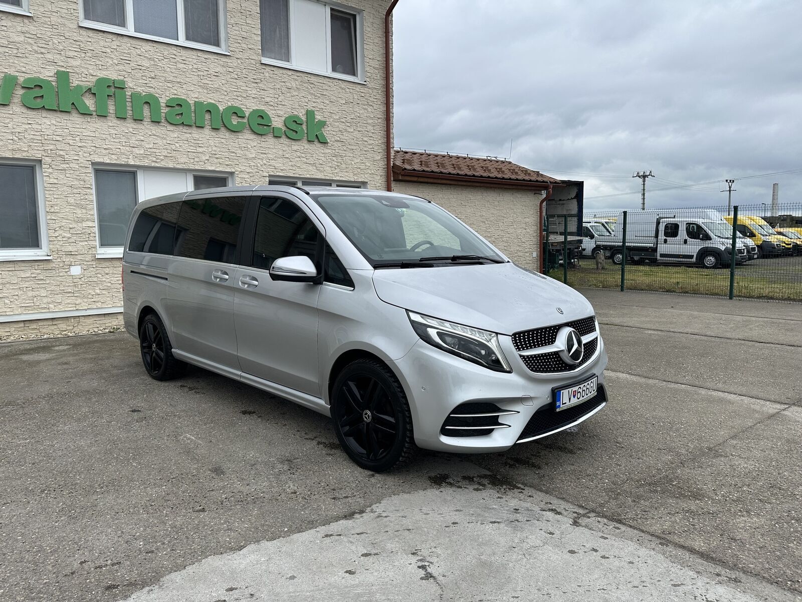 Mercedes V 300d KLASSE VIN 587 2