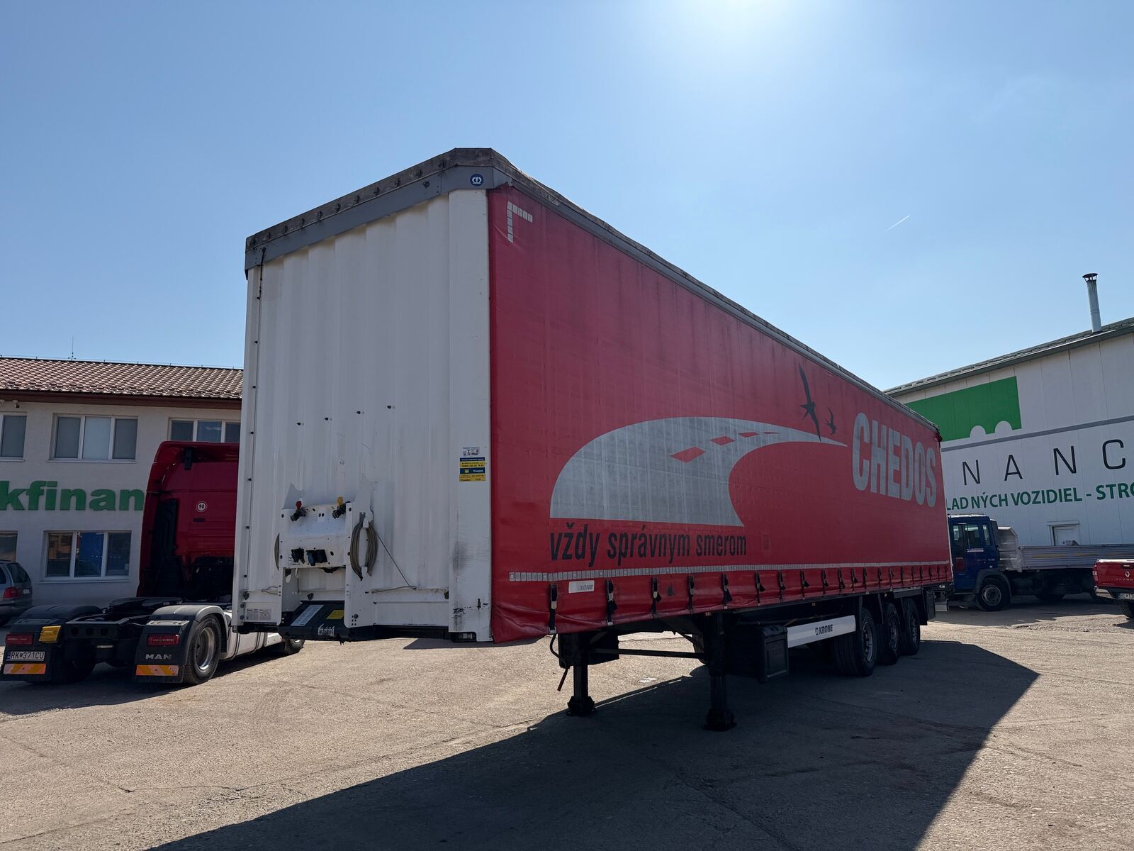 Krone SD LOWDECK trojstrannka VIN 900 2