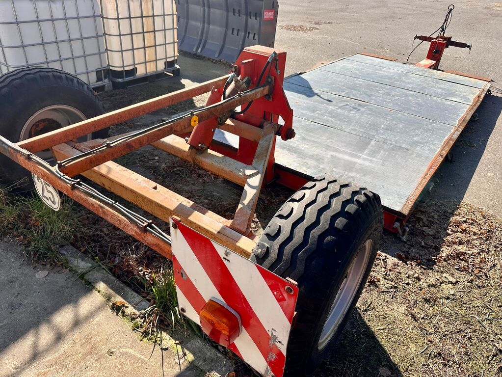 TP8 5000 - Tieflader 3