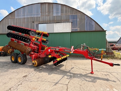 Väderstad Carrier 820
