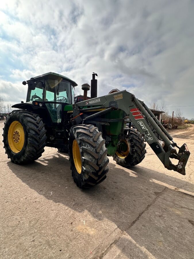 John Deere 4055 3