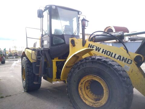 New Holland W270B