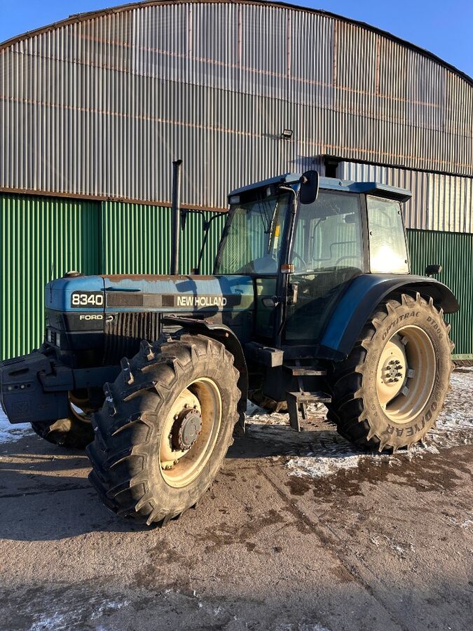 New Holland 8340 3