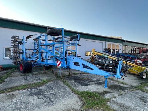 Lemken Karat 12/600 