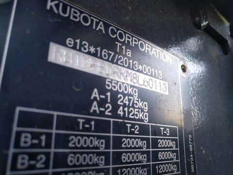 Kubota M4063 ROPS