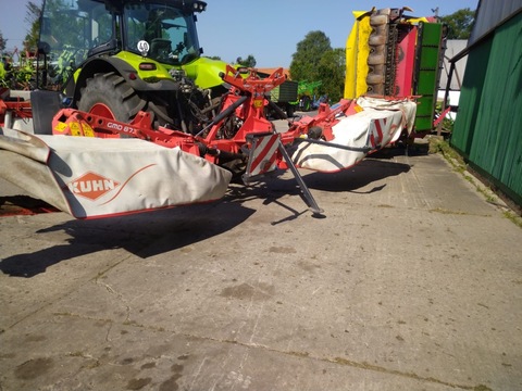 Kuhn GMD 8730 + GMD 802