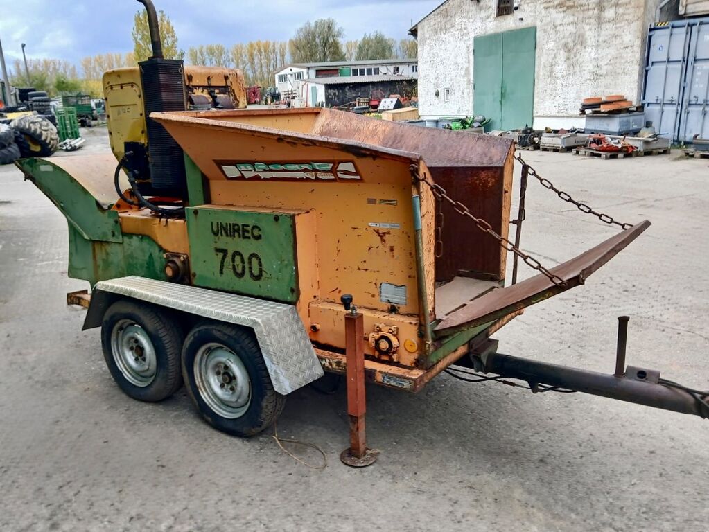 Unirec 700 2