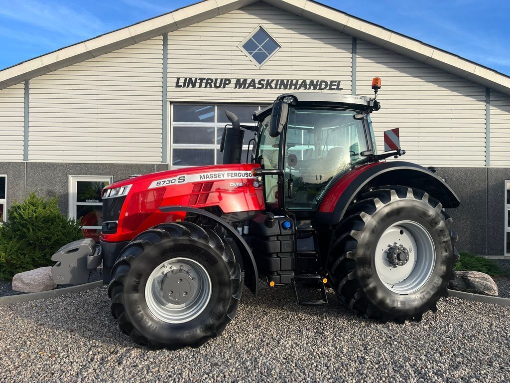Massey Ferguson 8730S Dyna VT 1