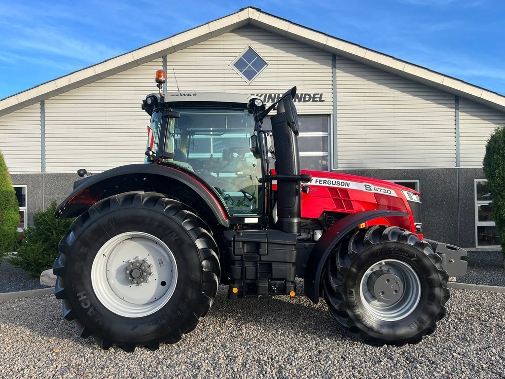 Massey Ferguson 8730S Dyna VT 2
