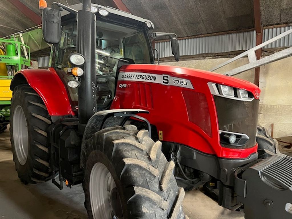 Massey Ferguson 7720S Velholdt traktor.  Har aldrig lavet andet  2