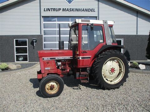 Case IH 685XL 