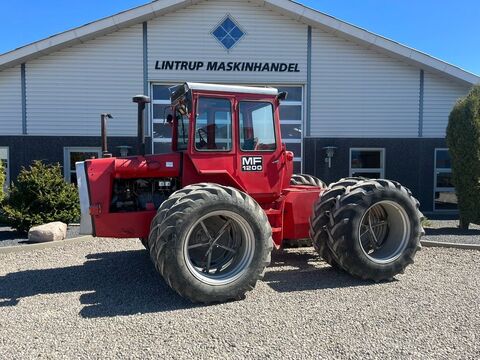 Massey Ferguson 1200