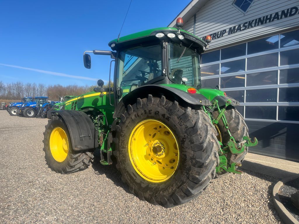 John Deere 8360R 3