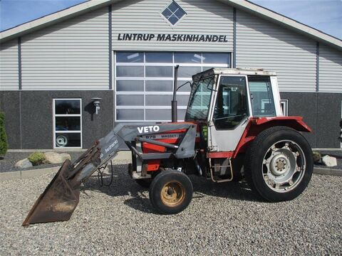 Massey Ferguson 675 Speedshift med frontlæsser